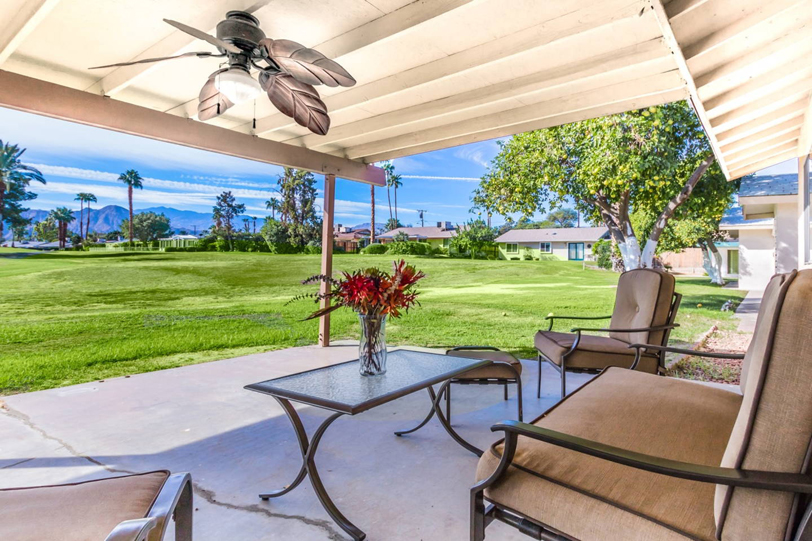 Lovely Palm Desert Golf Course Home